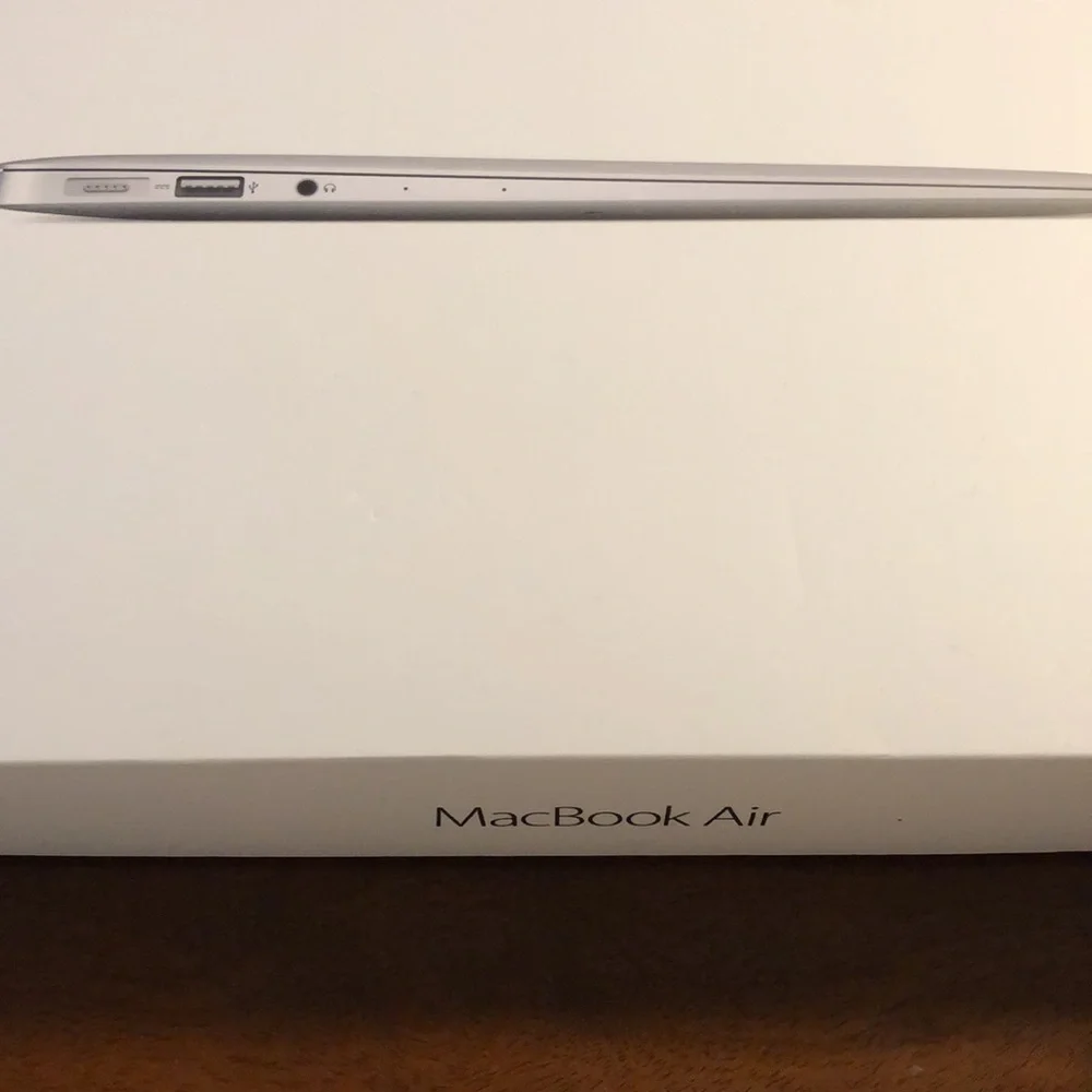 Apple MacBook Air